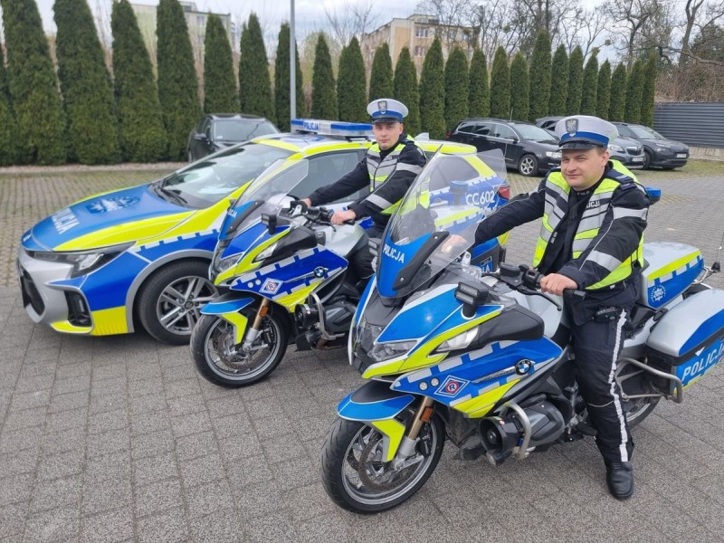 Policjant z Aleksandrowa uratował dławiące się dziecko