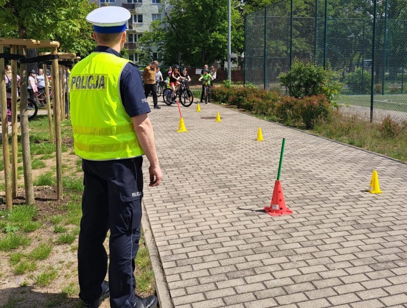 Policjanci ruchu drogowego w charakterze egzaminatorów